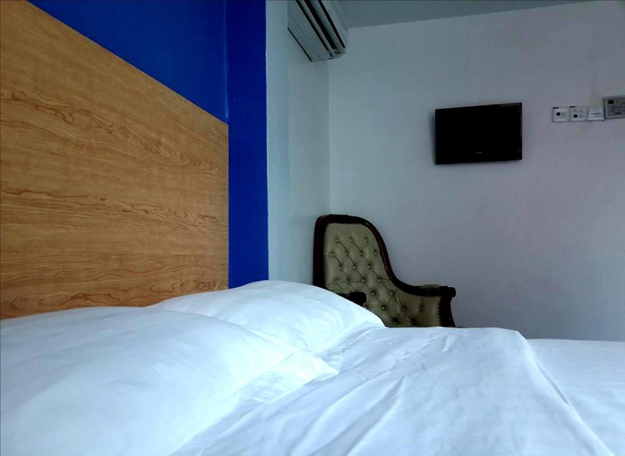 Lucky 11 Hotel Kuala Lumpur Exterior photo